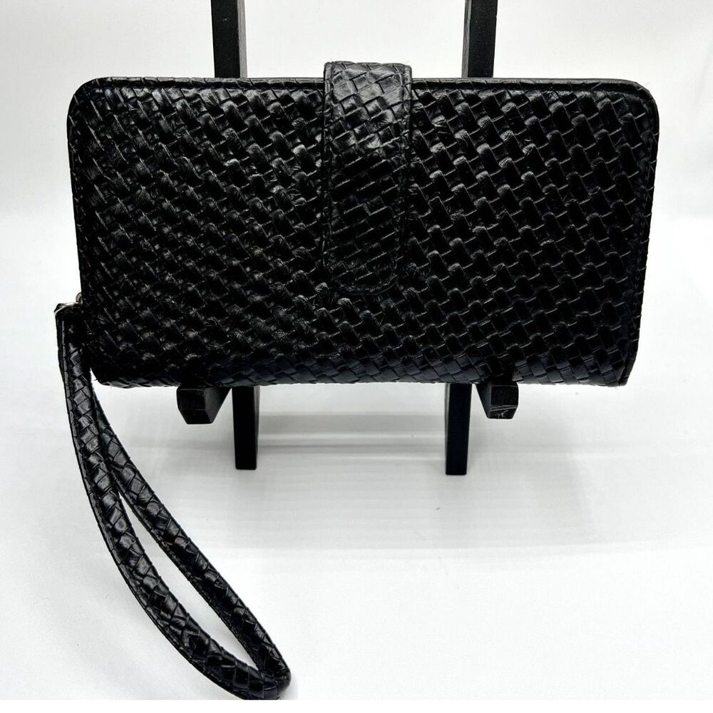 Zip Wallet Wristlet Black Woven Leather Checkbook Multiple Pockets and Slots